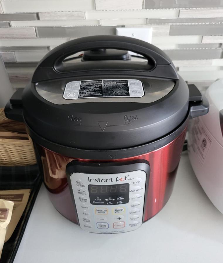 5 Star Home Ottawa Bagian luar foto