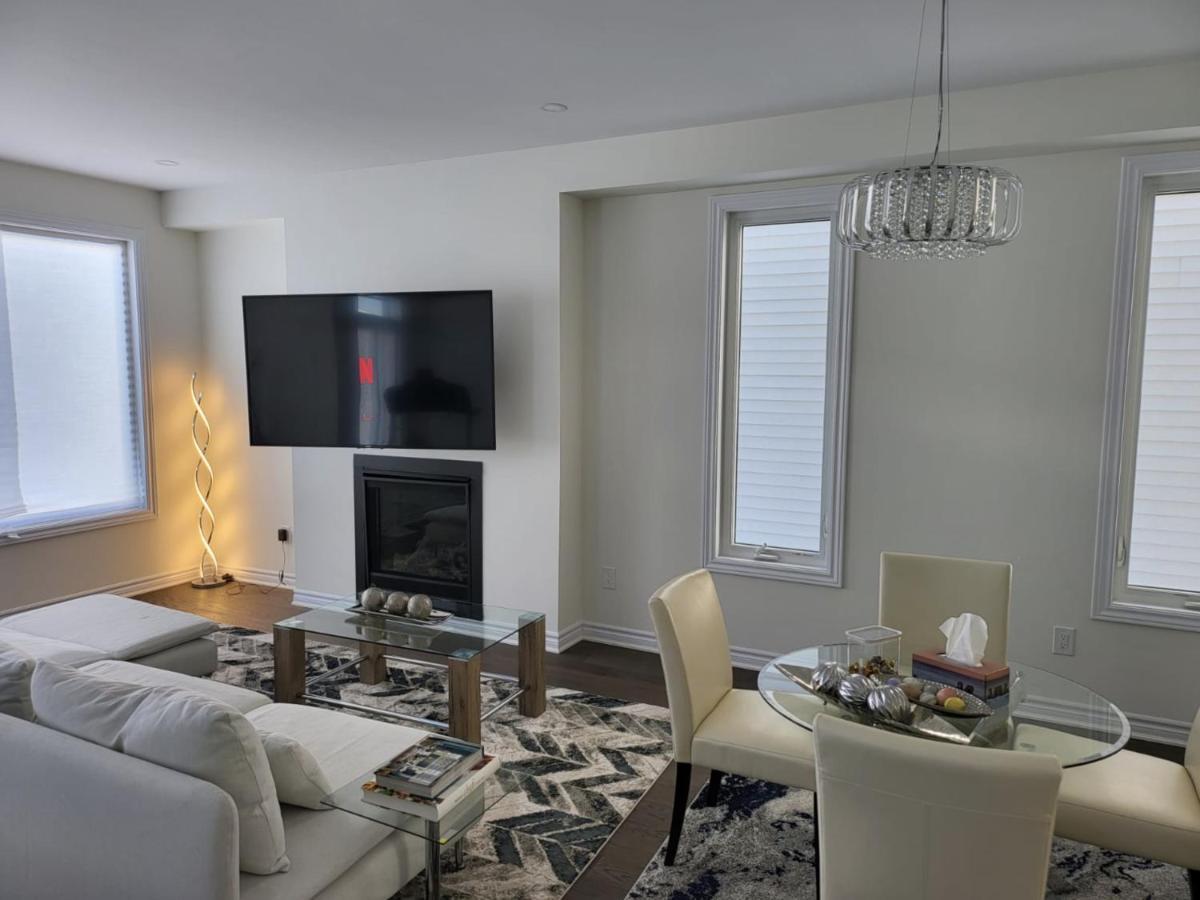 5 Star Home Ottawa Bagian luar foto