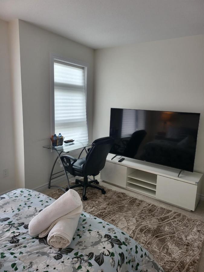 5 Star Home Ottawa Bagian luar foto