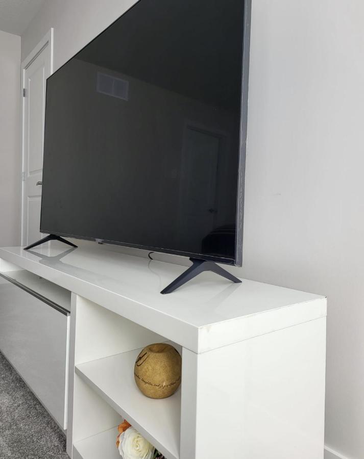 5 Star Home Ottawa Bagian luar foto
