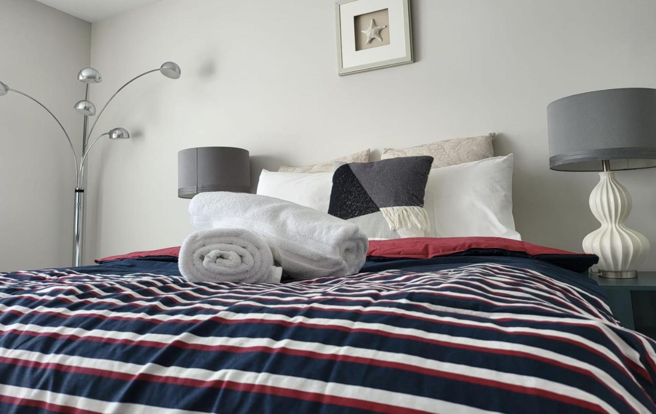 5 Star Home Ottawa Bagian luar foto